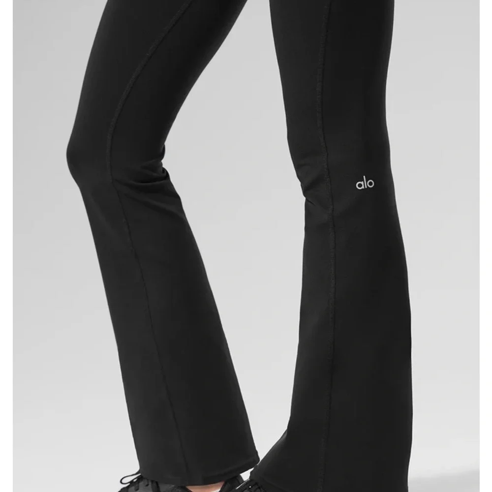 ALO Yoga Airbrush High-Waist 7/8 Bootcut Legging